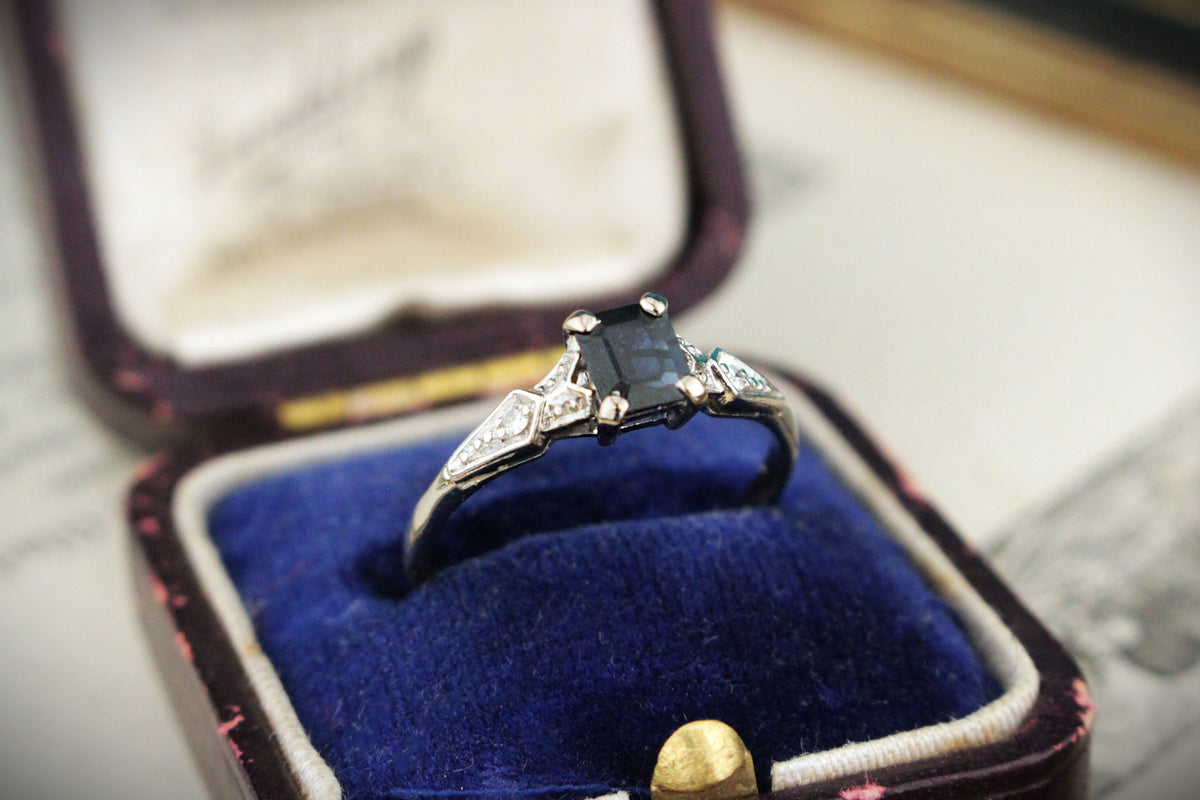 ANTIQUE ART DECO c1920 SAPPHIRE & DIAMOND RING 18ct GOLD