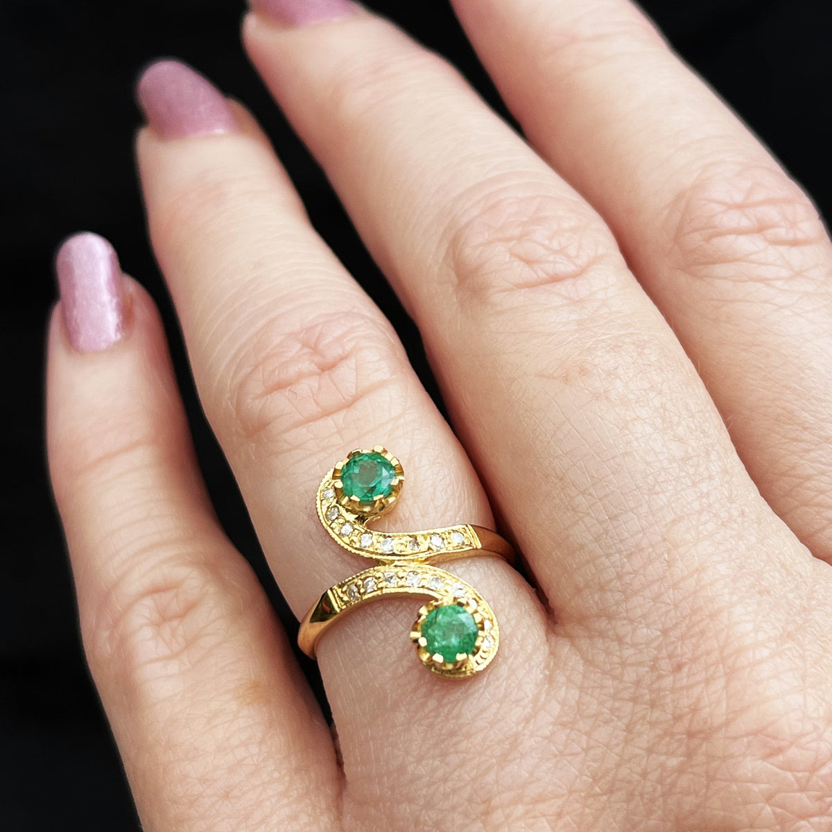 VINTAGE ART NOUVEAU STYLE EMERALD &amp; DIAMOND RING 18ct GOLD