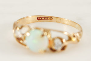 ANTIQUE EDWARDIAN c1915 OPAL & DIAMOND RING 9ct GOLD