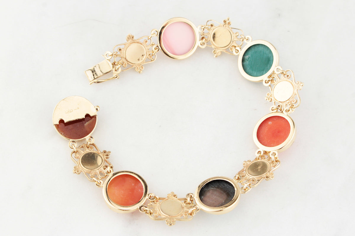 VINTAGE 1930’s SHELL &amp; AGATE CAMEO BRACELET 14ct GOLD