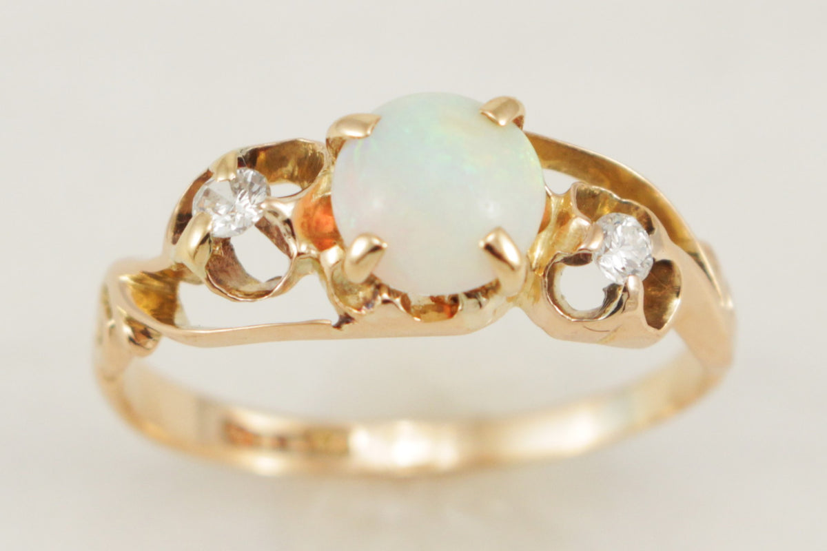ANTIQUE EDWARDIAN c1915 OPAL &amp; DIAMOND RING 9ct GOLD