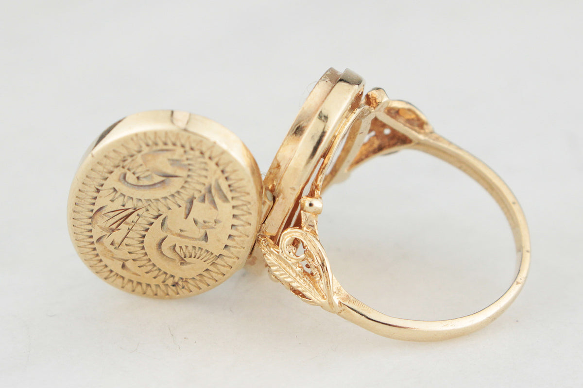 VINTAGE LOCKET RING 9ct GOLD