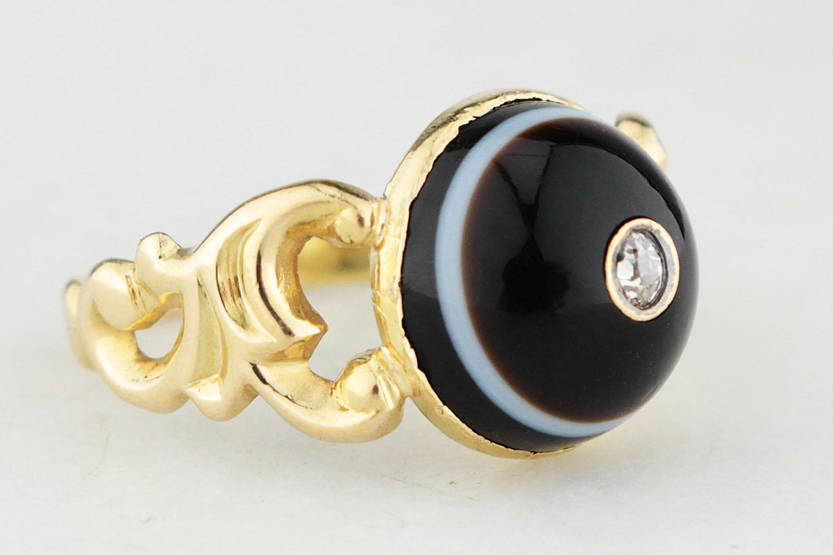 ANTIQUE VICTORIAN BANDED AGATE &amp; DIAMOND RING 18ct GOLD