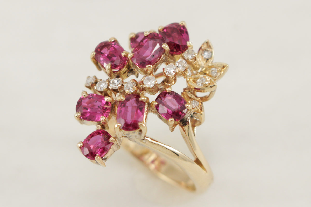 VINTAGE c1940 RUBY &amp; DIAMOND RING 14ct GOLD