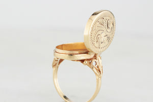 VINTAGE LOCKET RING 9ct GOLD