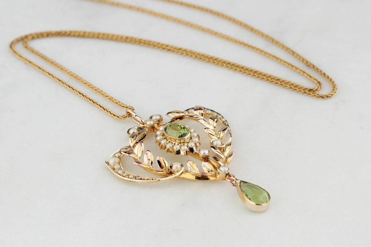 ANTIQUE EDWARDIAN PERIDOT &amp; SEED PEARL PENDANT 9ct GOLD