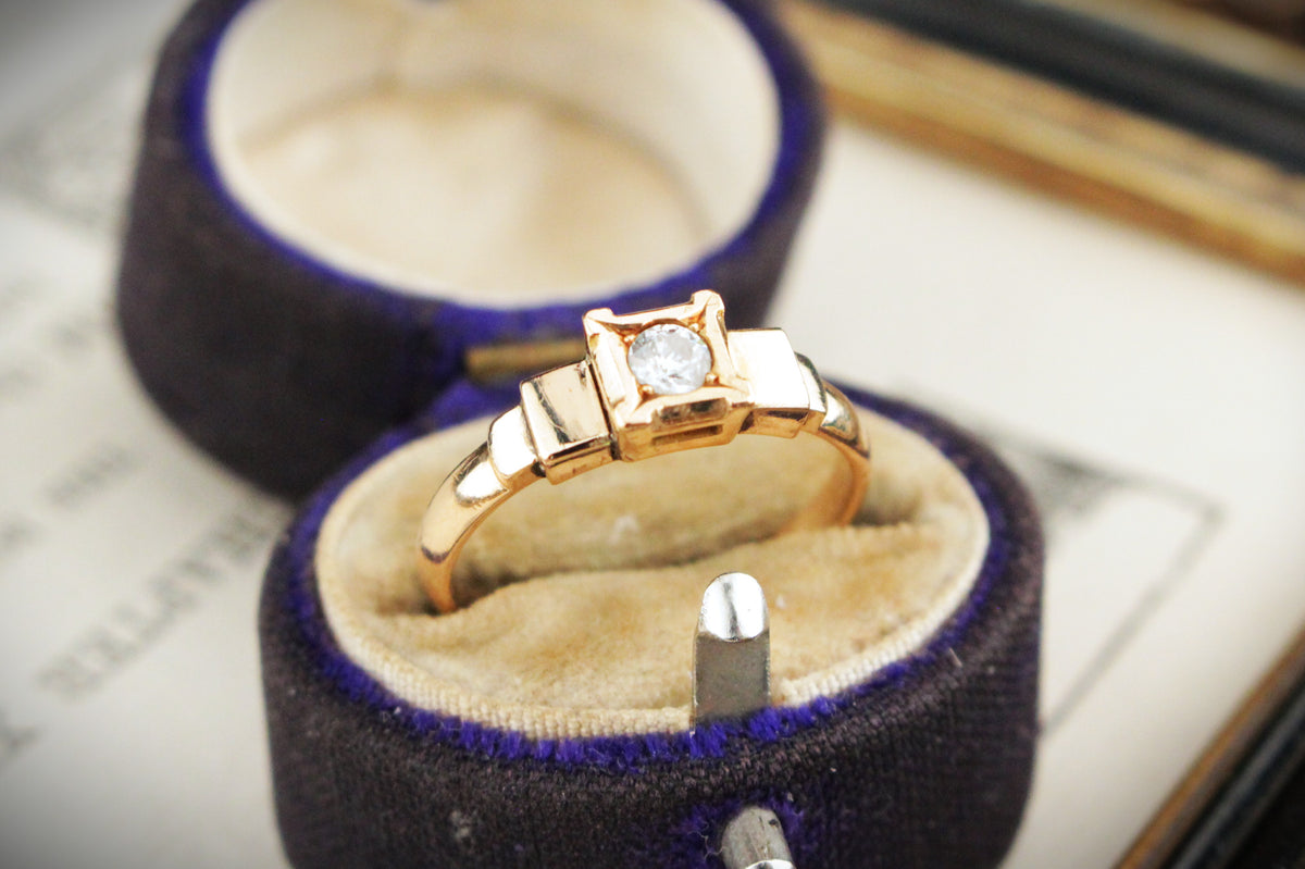 ANTIQUE ART DECO c1920 DIAMOND RING 18ct GOLD