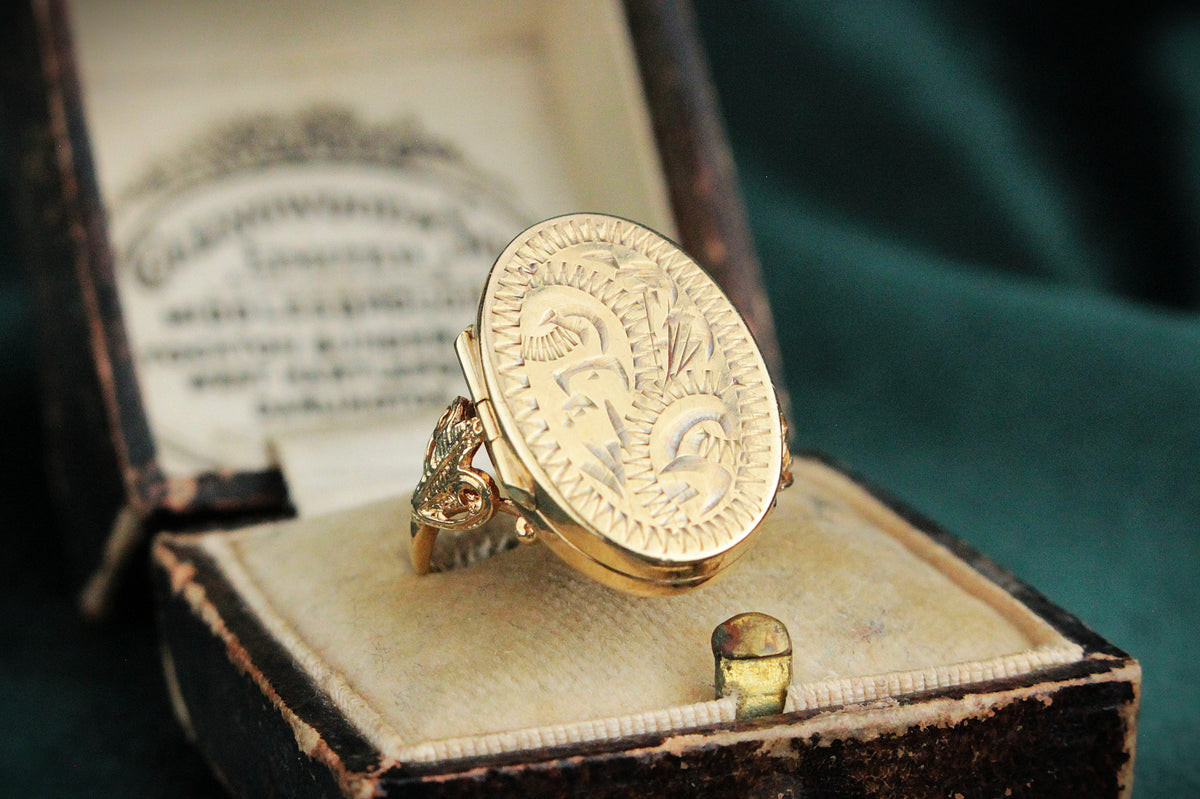 VINTAGE LOCKET RING 9ct GOLD