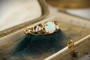 ANTIQUE EDWARDIAN c1915 OPAL & DIAMOND RING 9ct GOLD