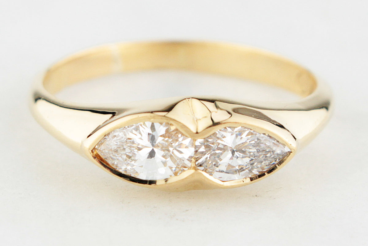 CONTEMPORARY 1ct DIAMOND RING IN 18ct GOLD