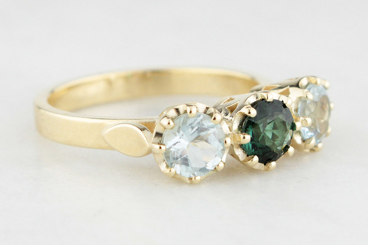 BESPOKE TOURMALINE &amp; AQUAMARINE TRILOGY RING 14ct GOLD