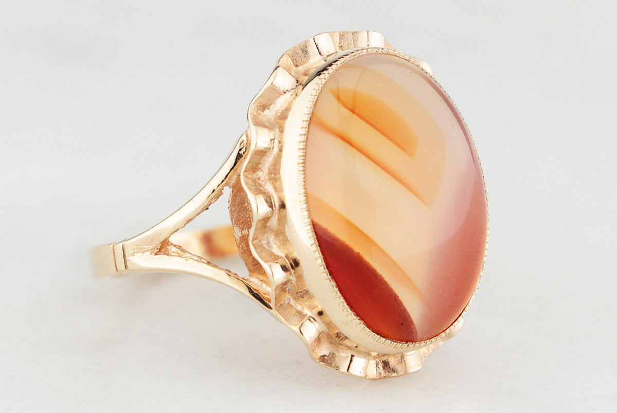 1970’S BANDED AGATE RING 9ct GOLD