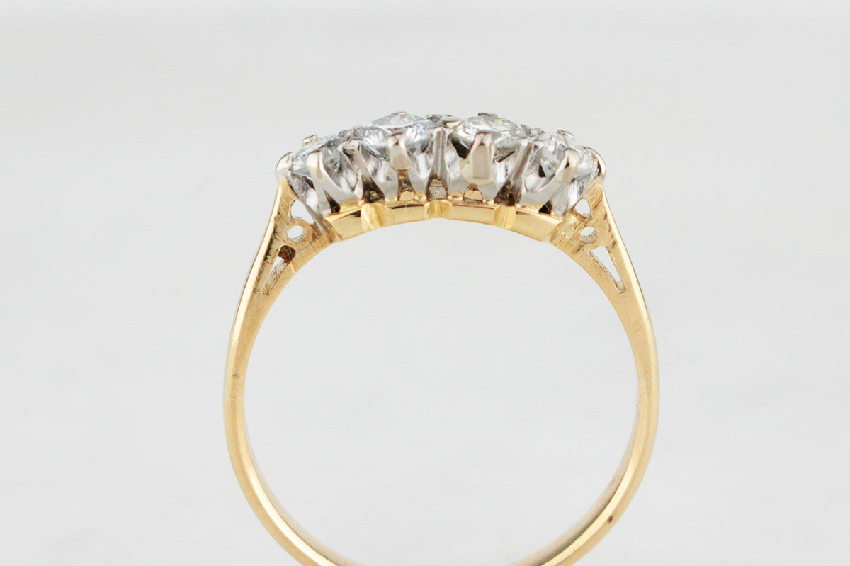 VINTAGE c1940 FOUR STONE .47ct DIAMOND RING 18ct GOLD