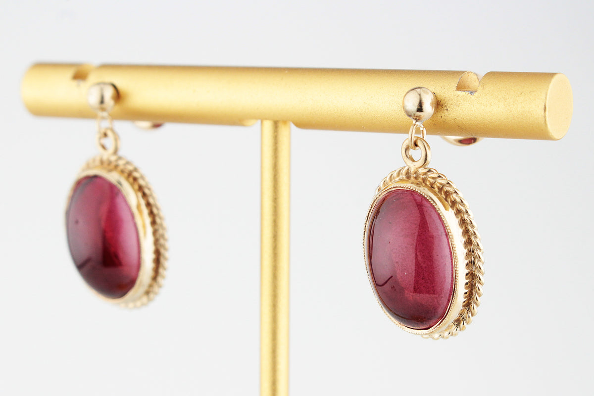 VINTAGE CABOCHON PYROPE GARNET EARRINGS 9ct GOLD