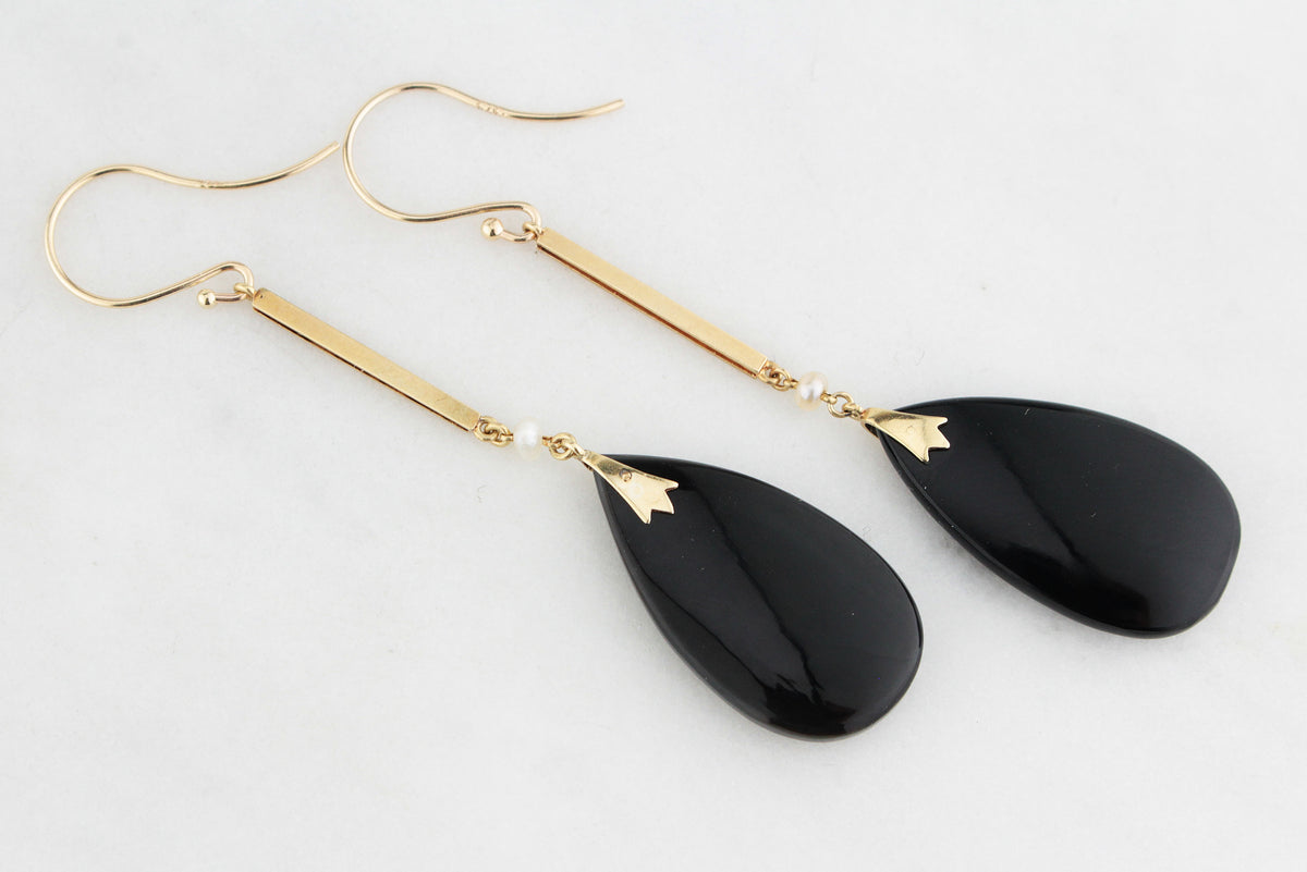 ART DECO c1920 ONYX &amp; PEARL DROP EARRINGS IN 9ct GOLD