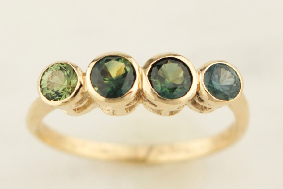 R&amp;V BESPOKE SAPPHIRE RING 9ct YELLOW GOLD