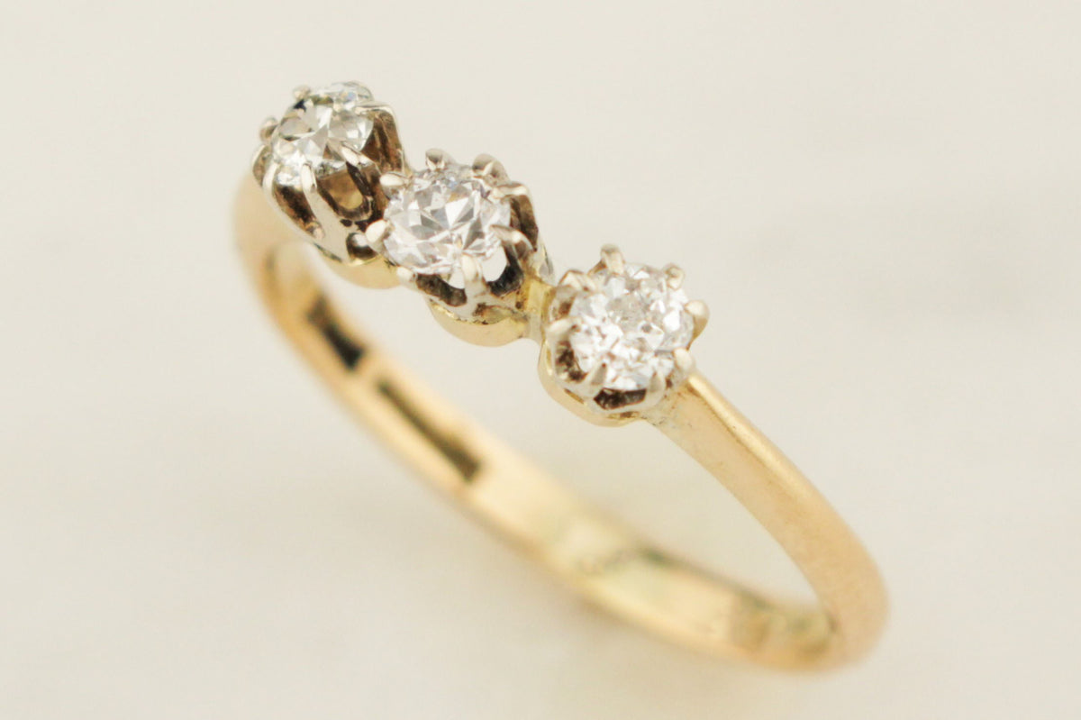 ANTIQUE EDWARDIAN c1910 DIAMOND TRILOGY RING 18ct GOLD & PLATINUM