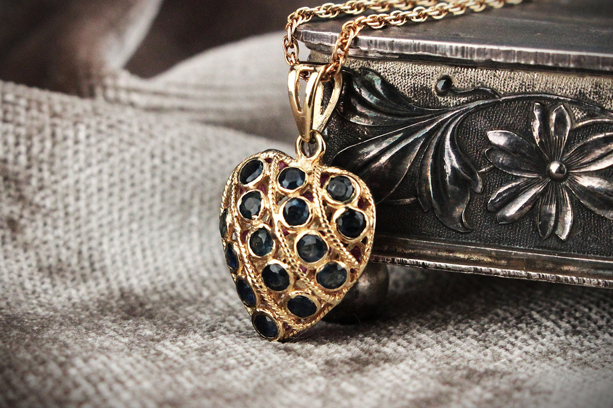 VINTAGE DOUBLE-SIDED SAPPHIRE &amp; RUBY HEART PENDANT &amp; CHAIN 9ct GOLD