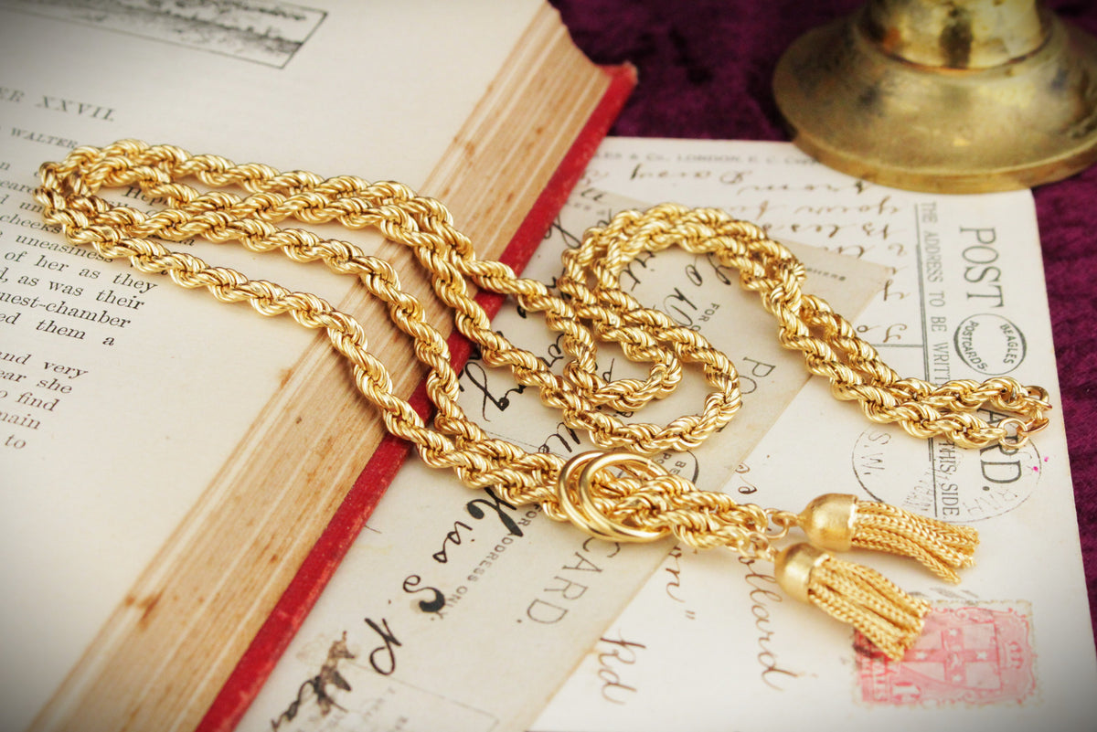 VINTAGE ESTATE 35.65g 18ct GOLD LONG ROPE TWIST &amp; TASSEL NECKLACE