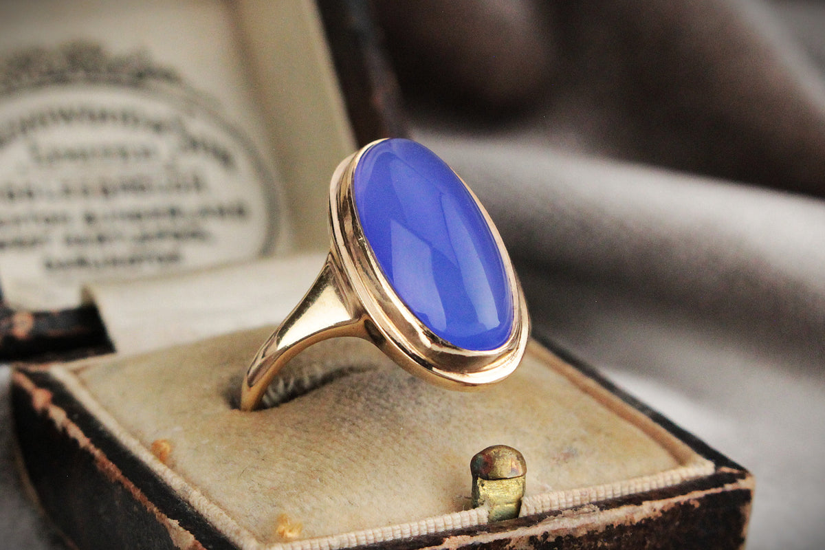 1970’S LAVENDER CHALCEDONY RING 9ct GOLD