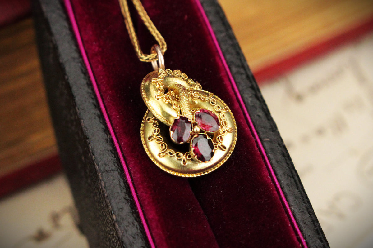 ANTIQUE VICTORAIN c1860 TOURMALNE PENDANT 14ct GOLD