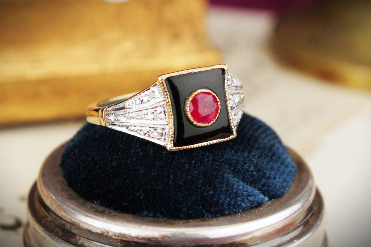 MODERN ART DECO STYLE ONYX RUBY &amp; DIAMOND RING 9ct GOLD