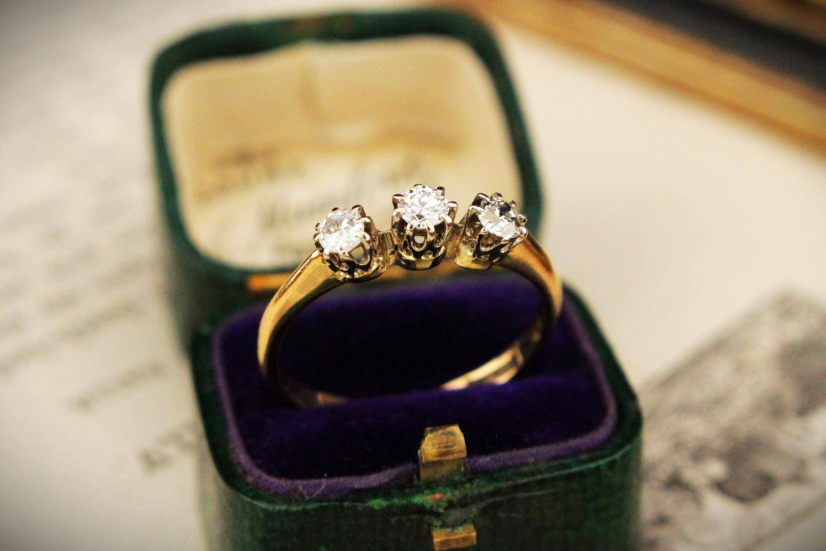 ANTIQUE EDWARDIAN c1910 DIAMOND TRILOGY RING 18ct GOLD & PLATINUM