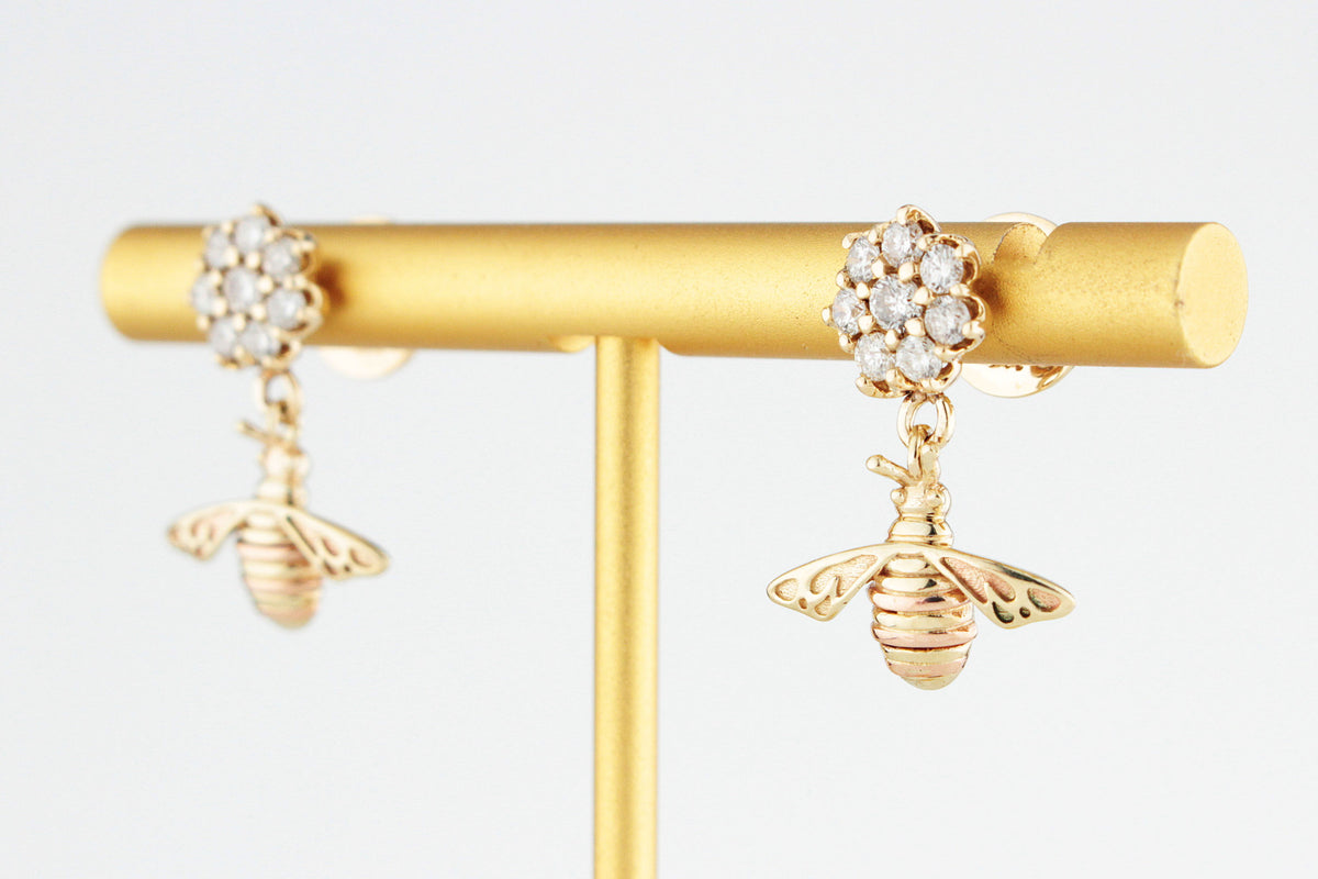 VINTAGE 14ct GOLD DIAMOND CLUSTER &amp; BEE EARRINGS