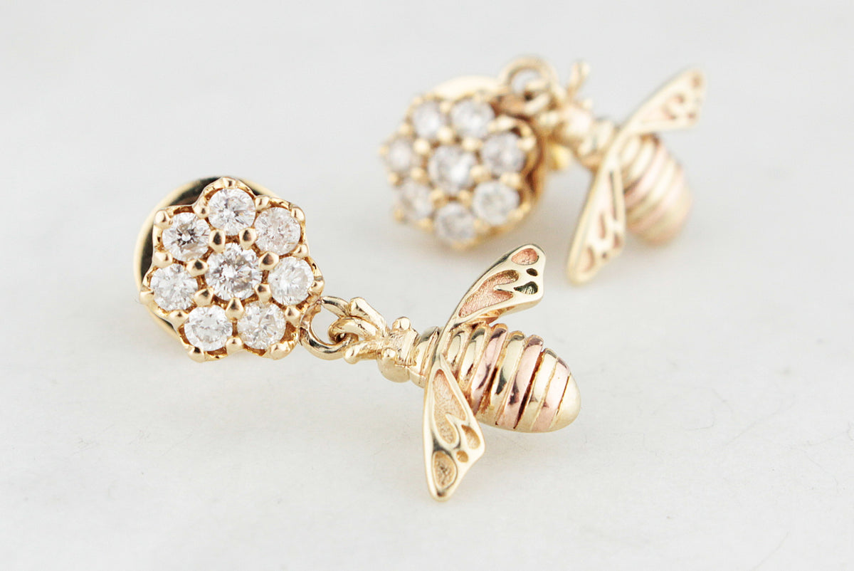 VINTAGE 14ct GOLD DIAMOND CLUSTER &amp; BEE EARRINGS
