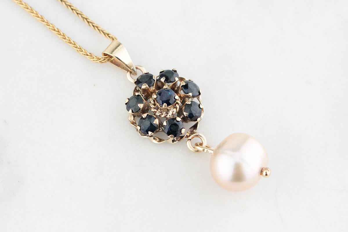 VINTAGE SAPPHIRE &amp; PEARL PENDANT 18ct GOLD