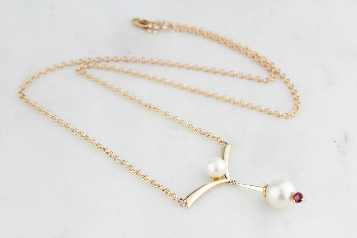 VINTAGE c1940 PEARL &amp; RUBY NECKLACE 14ct GOLD