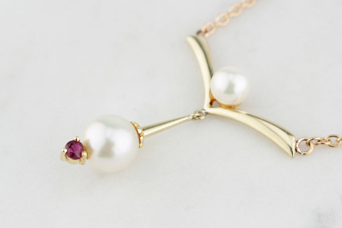 VINTAGE c1940 PEARL &amp; RUBY NECKLACE 14ct GOLD