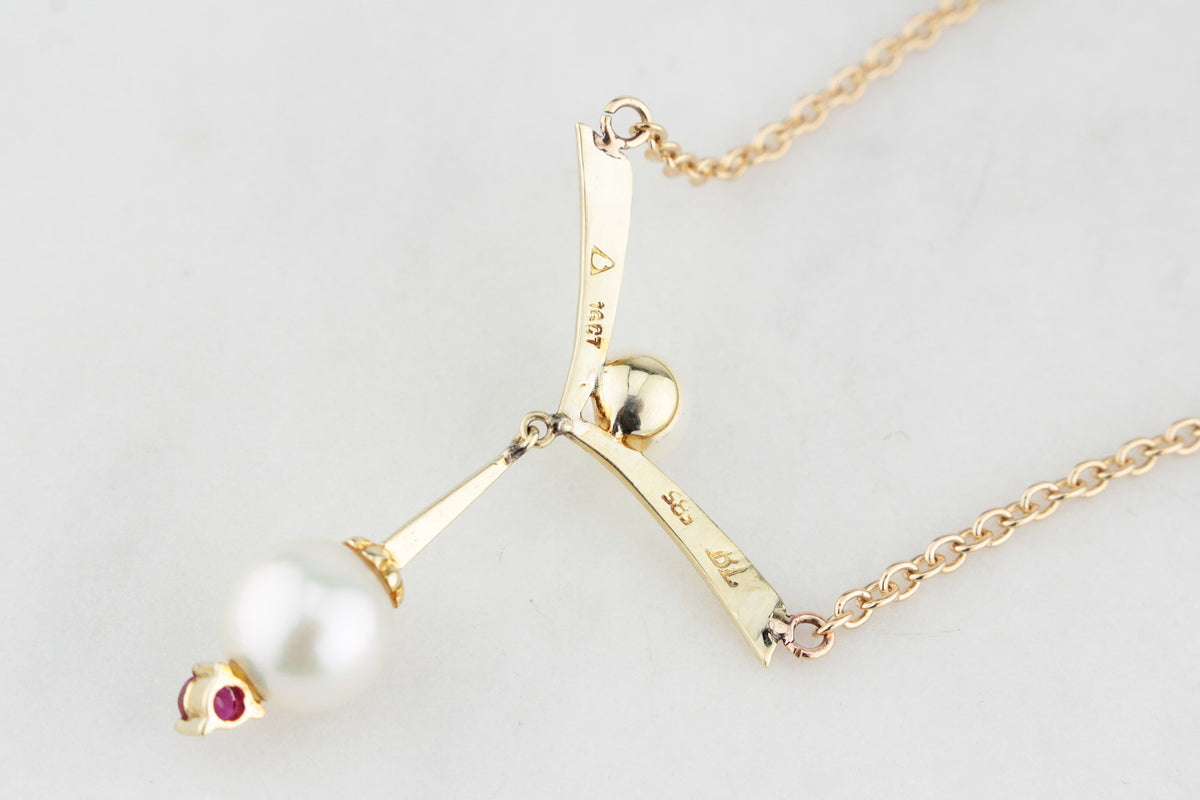 VINTAGE c1940 PEARL &amp; RUBY NECKLACE 14ct GOLD