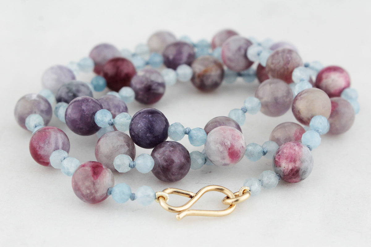 BESPOKE PLUM TOURMALINE &amp; AQUAMARINE NECKLACE WITH 9ct GOLD CLASP