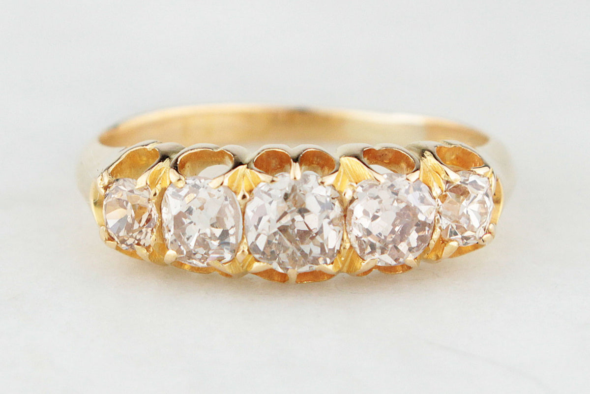 ANTIQUE EDWARDIAN FIVE-STONE 1.08ct DIAMOND RING IN 18ct YELLOW GOLD