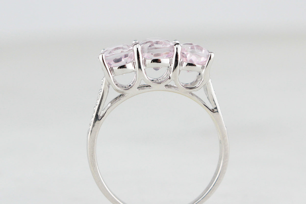 MODERN KUNZITE &amp; DIAMOND TRILOGY RING 9ct WHITE GOLD