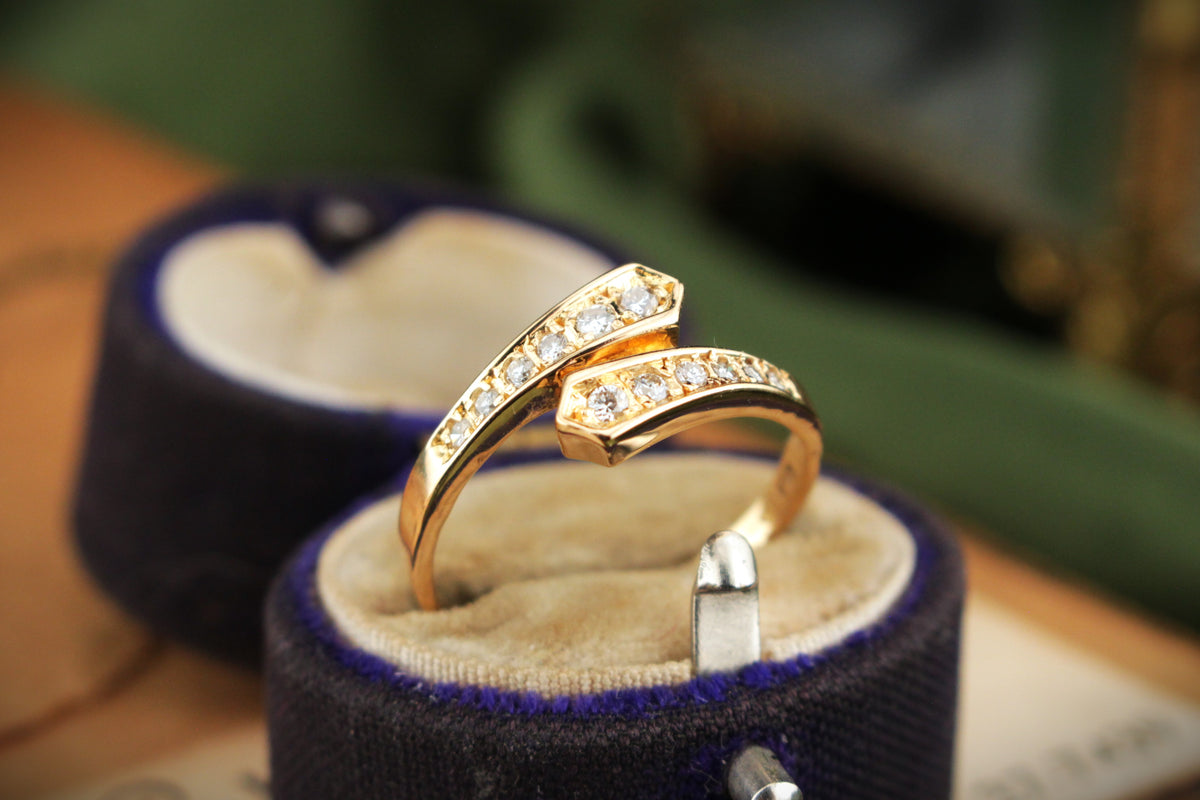 RETRO ESTATE DIAMOND SNAKE CROSS OVER BAND 14ct YELLOW GOLD