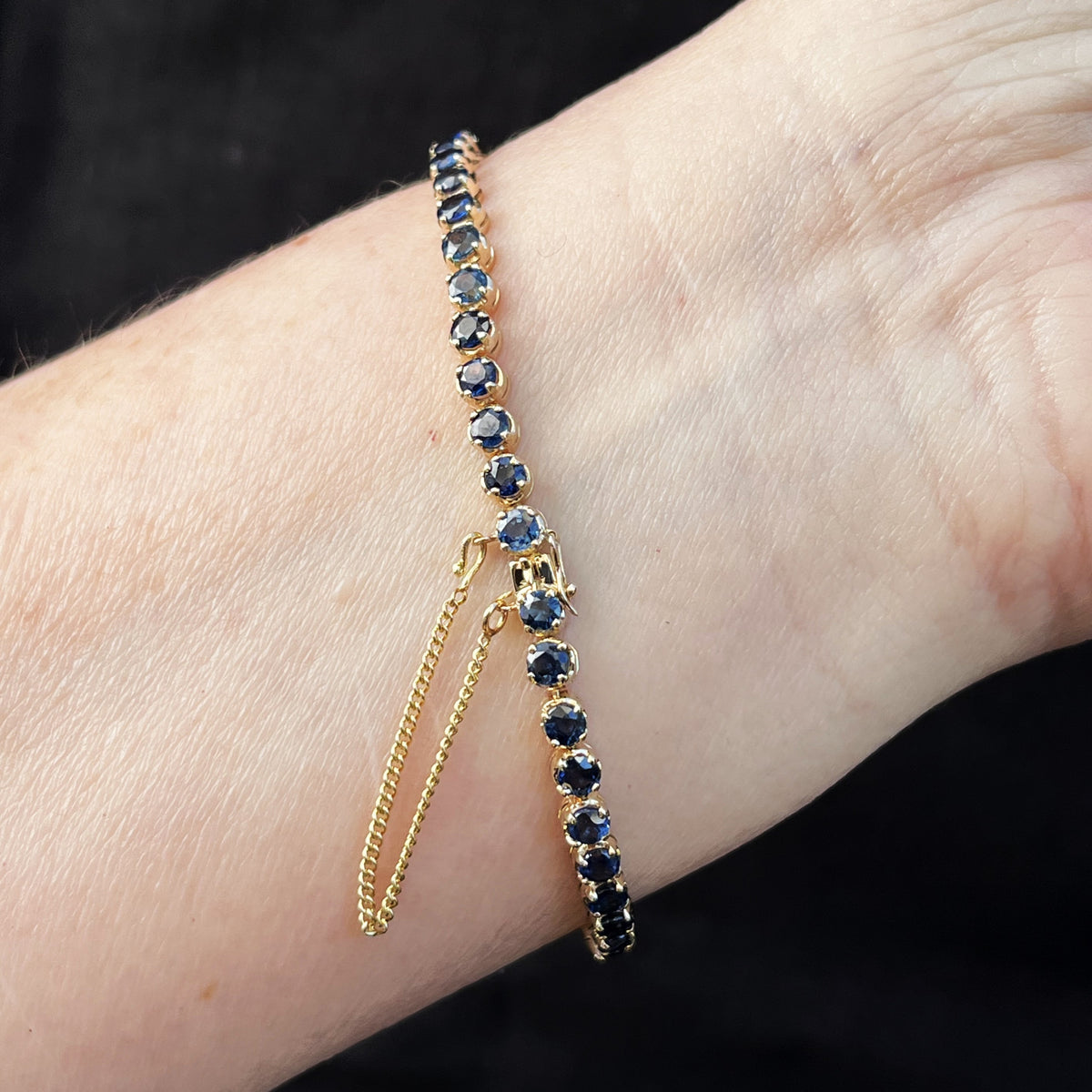 VINTAGE ESTATE 7.25ct SAPPHIRE LINE BRACELET 14ct GOLD