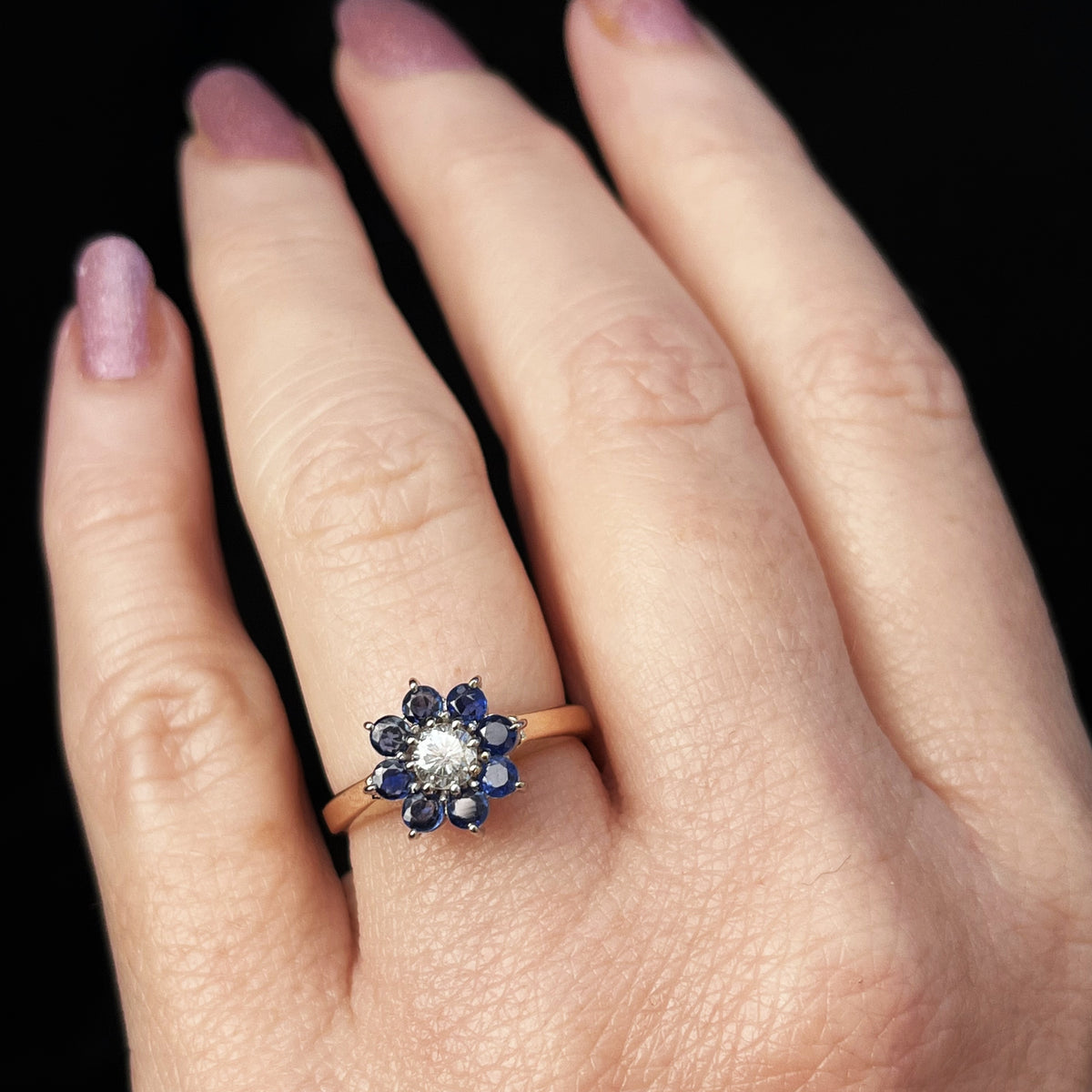 VINTAGE c1940 CEYLON SAPPHIRE &amp; DIAMOND FLORAL CLUSTER RING 14ct GOLD