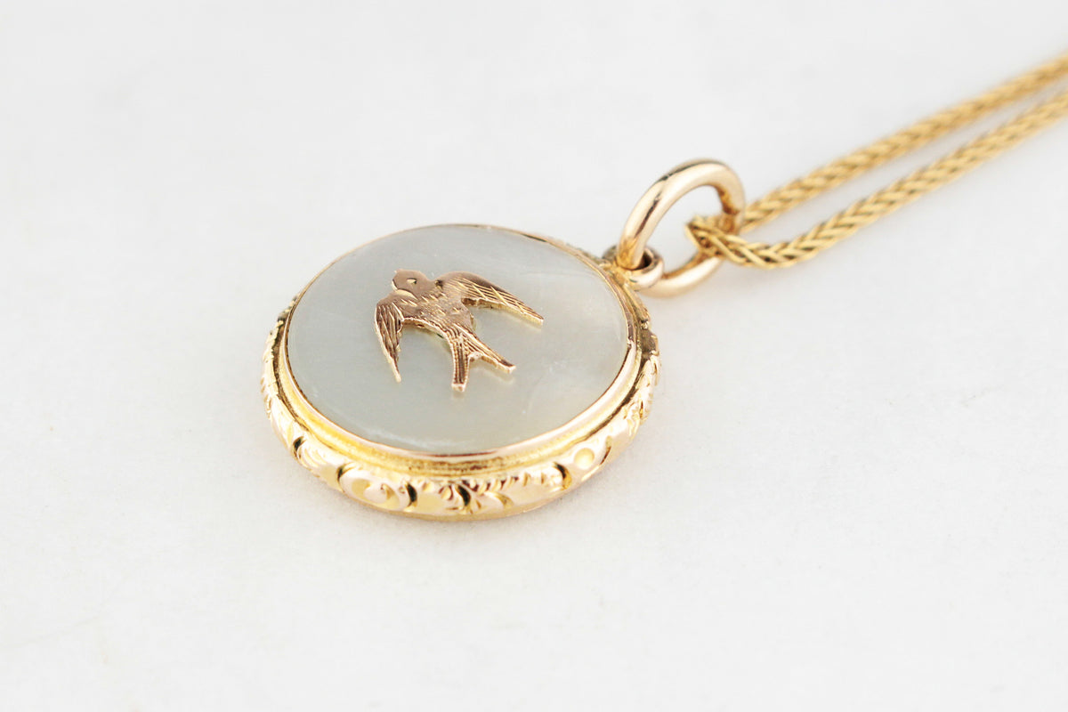 ANTIQUE EDWARDIAN MOTHER OF PEARL SWALLOW PENDANT 9ct GOLD
