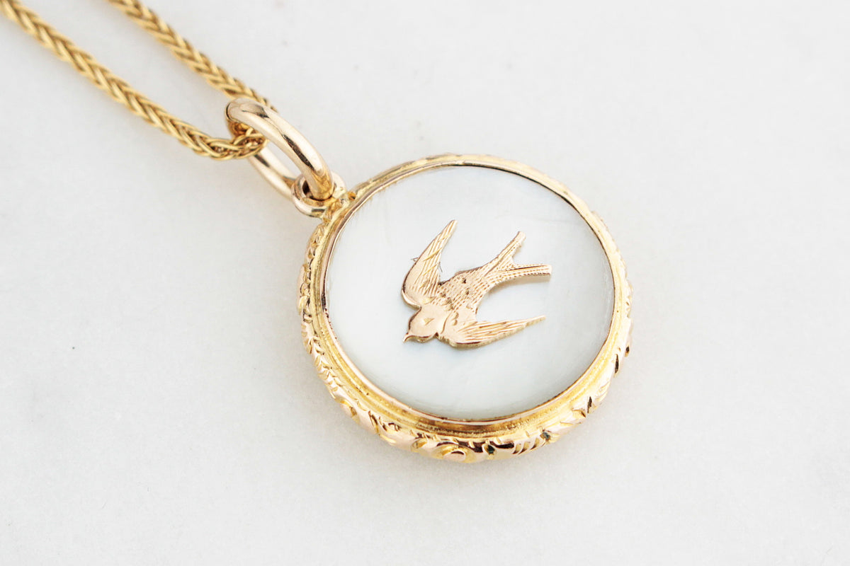 ANTIQUE EDWARDIAN MOTHER OF PEARL SWALLOW PENDANT 9ct GOLD