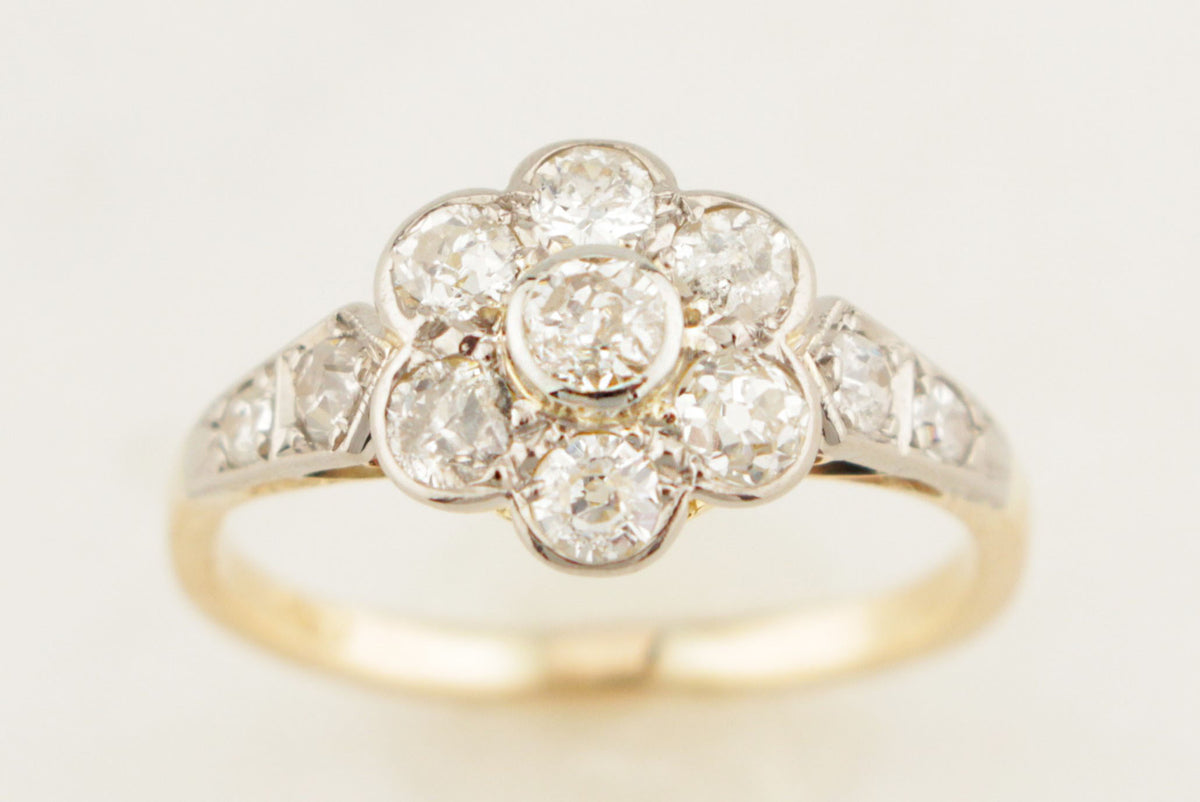ANTIQUE ART DECO c1920 .70ct DIAMOND DAISY RING 18ct GOLD