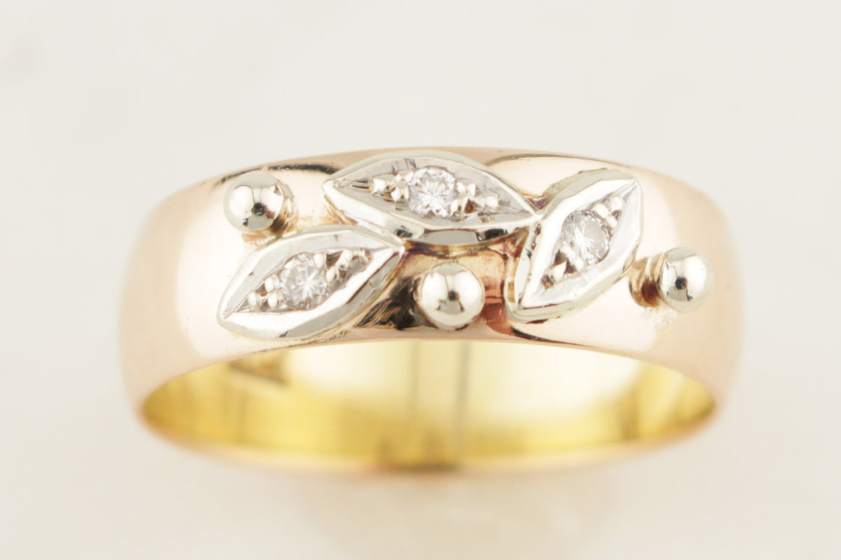 VINTAGE c1940/50 THREE STONE DIAMOND RING 14ct GOLD