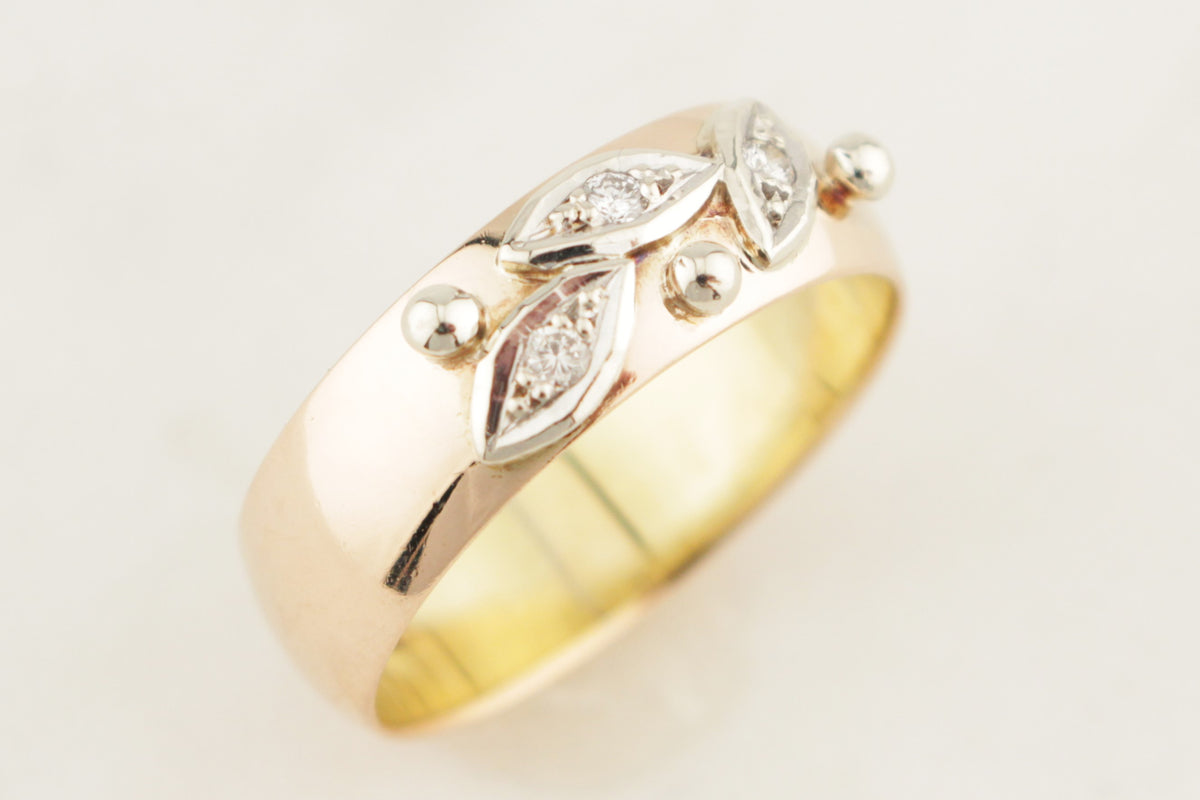 VINTAGE c1940/50 THREE STONE DIAMOND RING 14ct GOLD
