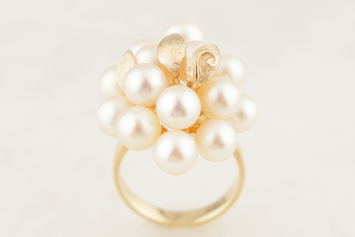 VINTAGE c1940/50 PEARL AND GOLD LEAF CLUSTER RING 14ct GOLD