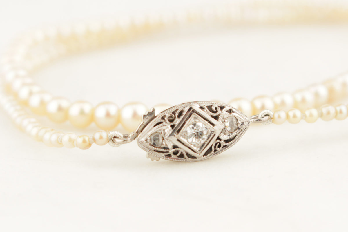 ART DECO c1920 AKOYA PEARL STRAND WITH 18ct GOLD DIAMOND CLASP