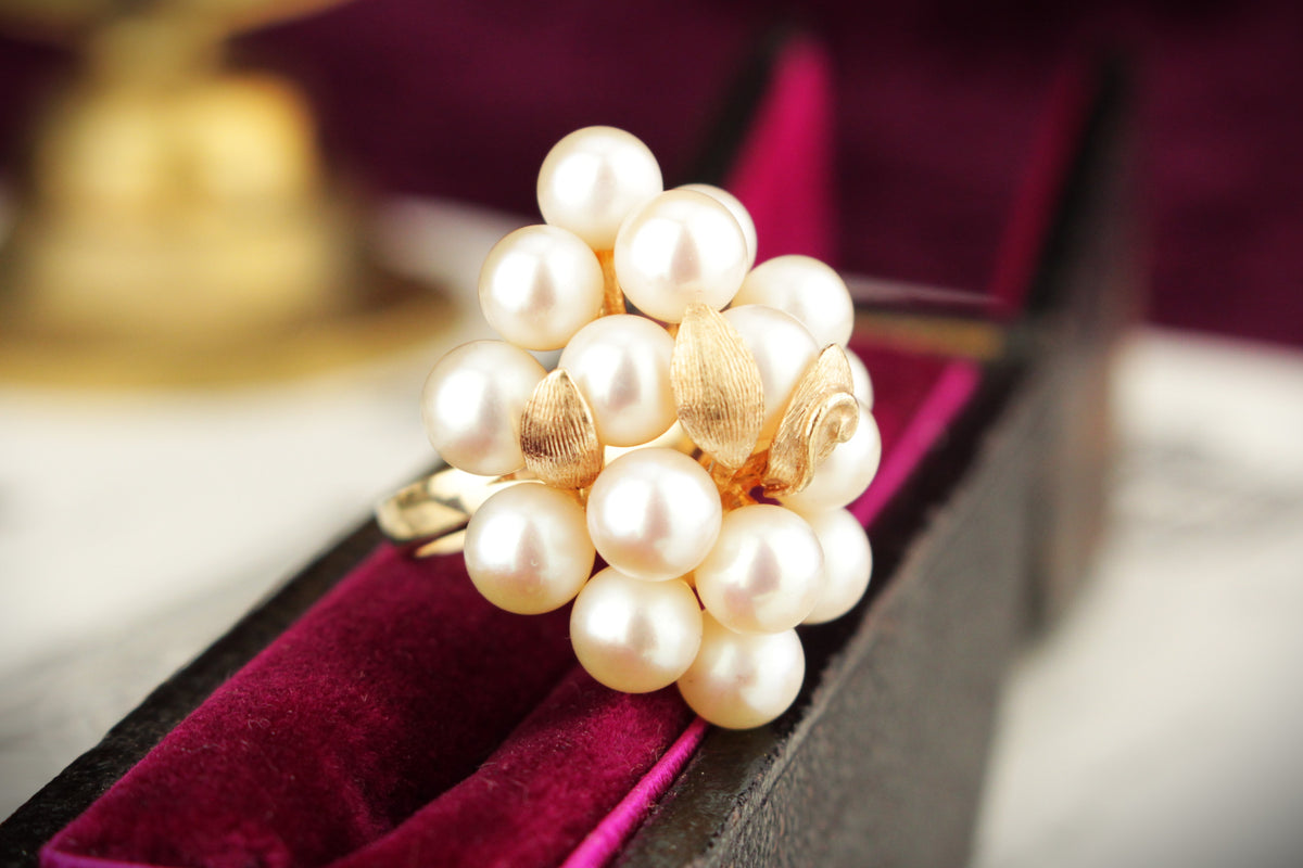 VINTAGE c1940/50 PEARL AND GOLD LEAF CLUSTER RING 14ct GOLD