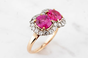 VINTAGE c1920/30 PINK SAPPHIRE & DIAMOND RING ON 18ct YELLOW & WHITE GOLD