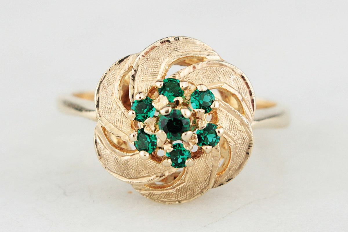 RETRO GILSON EMERALD RING 9ct GOLD