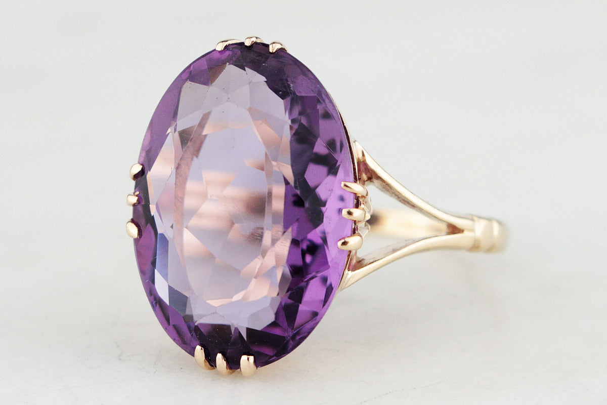 VINTAGE c1940&#39;s 8ct AMETHYST COCKTAIL RING 9ct GOLD